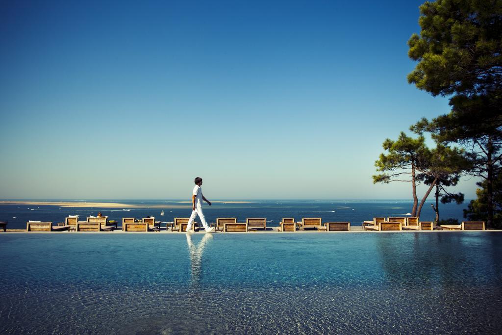 Hotel La Co Pyla Sur Mer Bagian luar foto