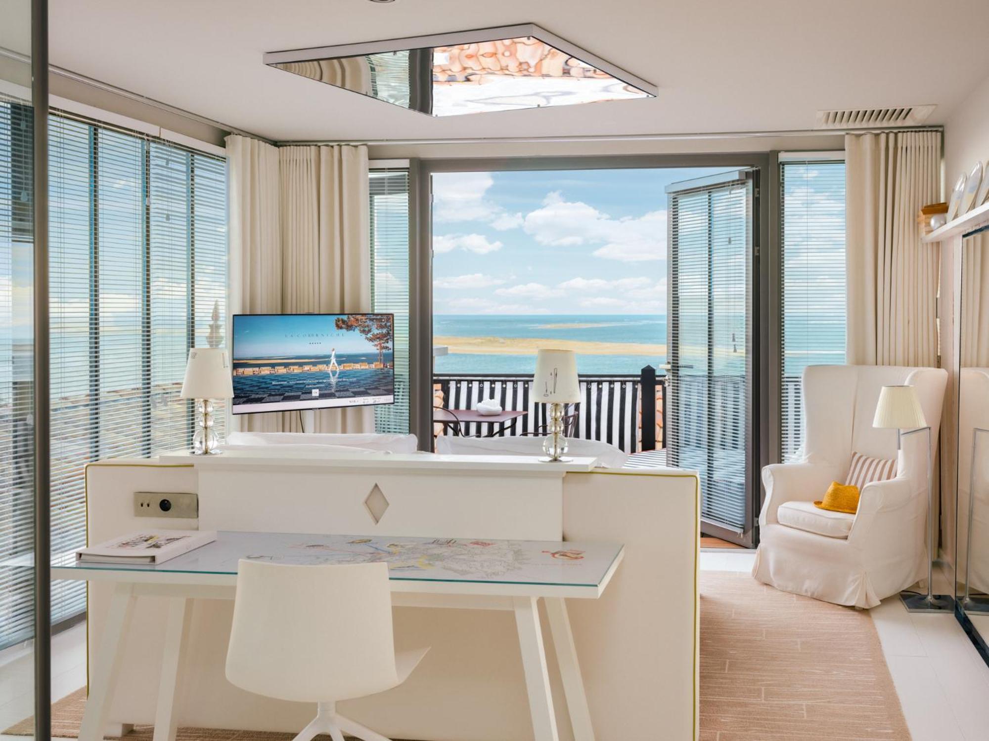 Hotel La Co Pyla Sur Mer Bagian luar foto